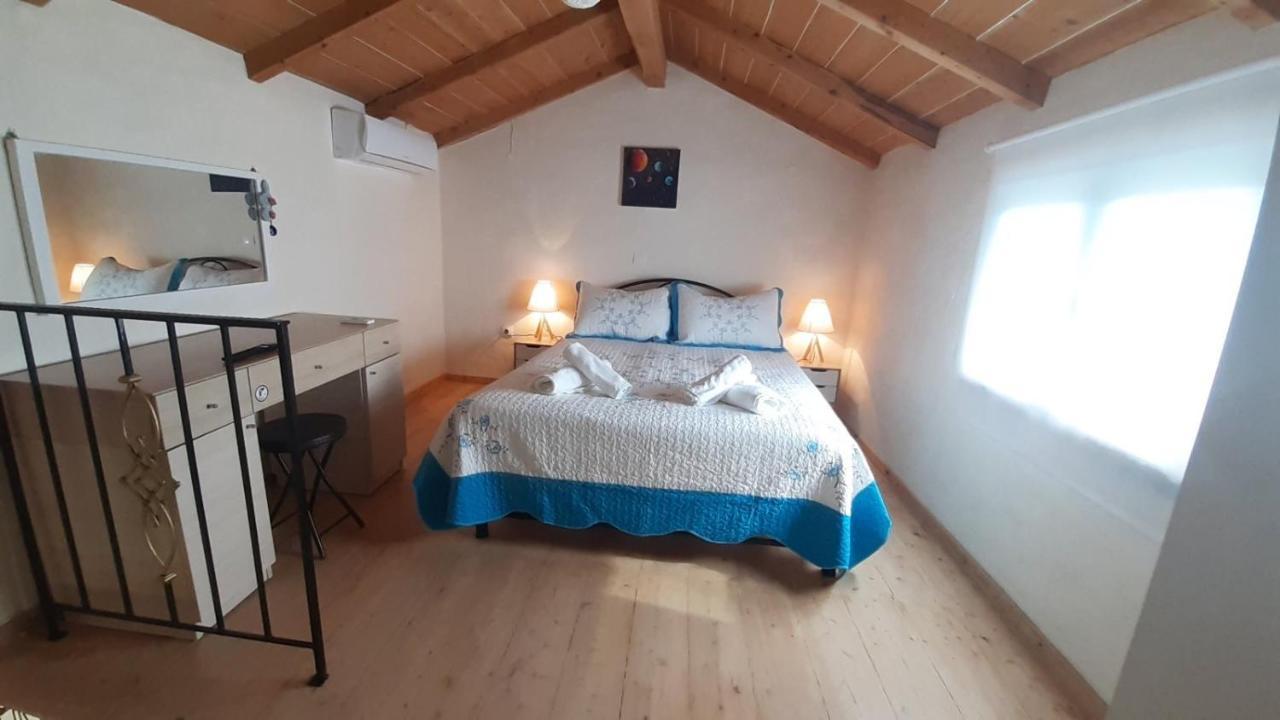 White Manolia Cottage Kato Korakiana Extérieur photo