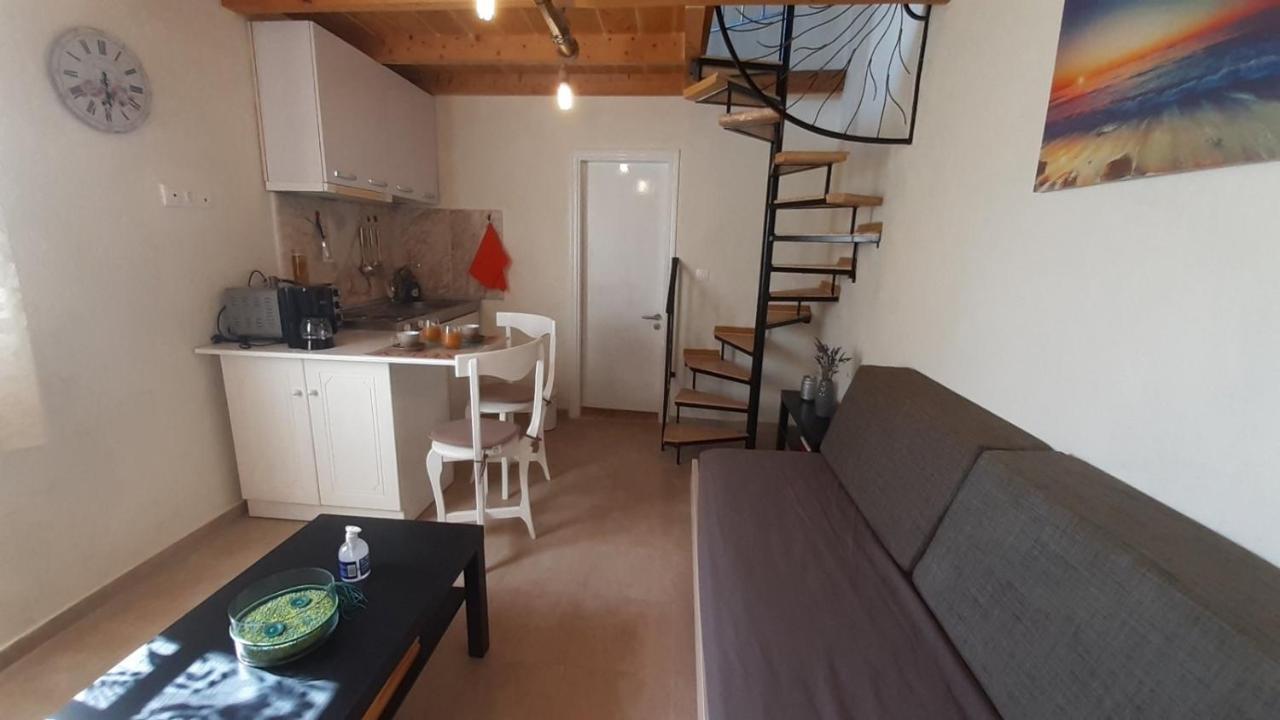 White Manolia Cottage Kato Korakiana Extérieur photo