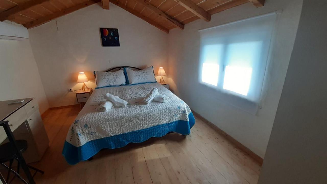 White Manolia Cottage Kato Korakiana Extérieur photo